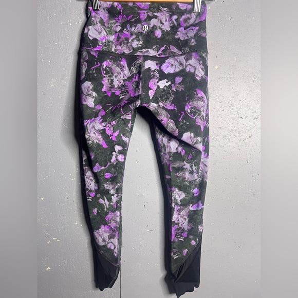 Lululemon Wunder Under High Rise Crop 23" Scallop Full-On Luxtreme Floral 4 - Picture 5 of 9